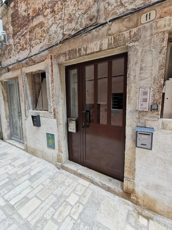Apartment Orkic Rovigno Esterno foto