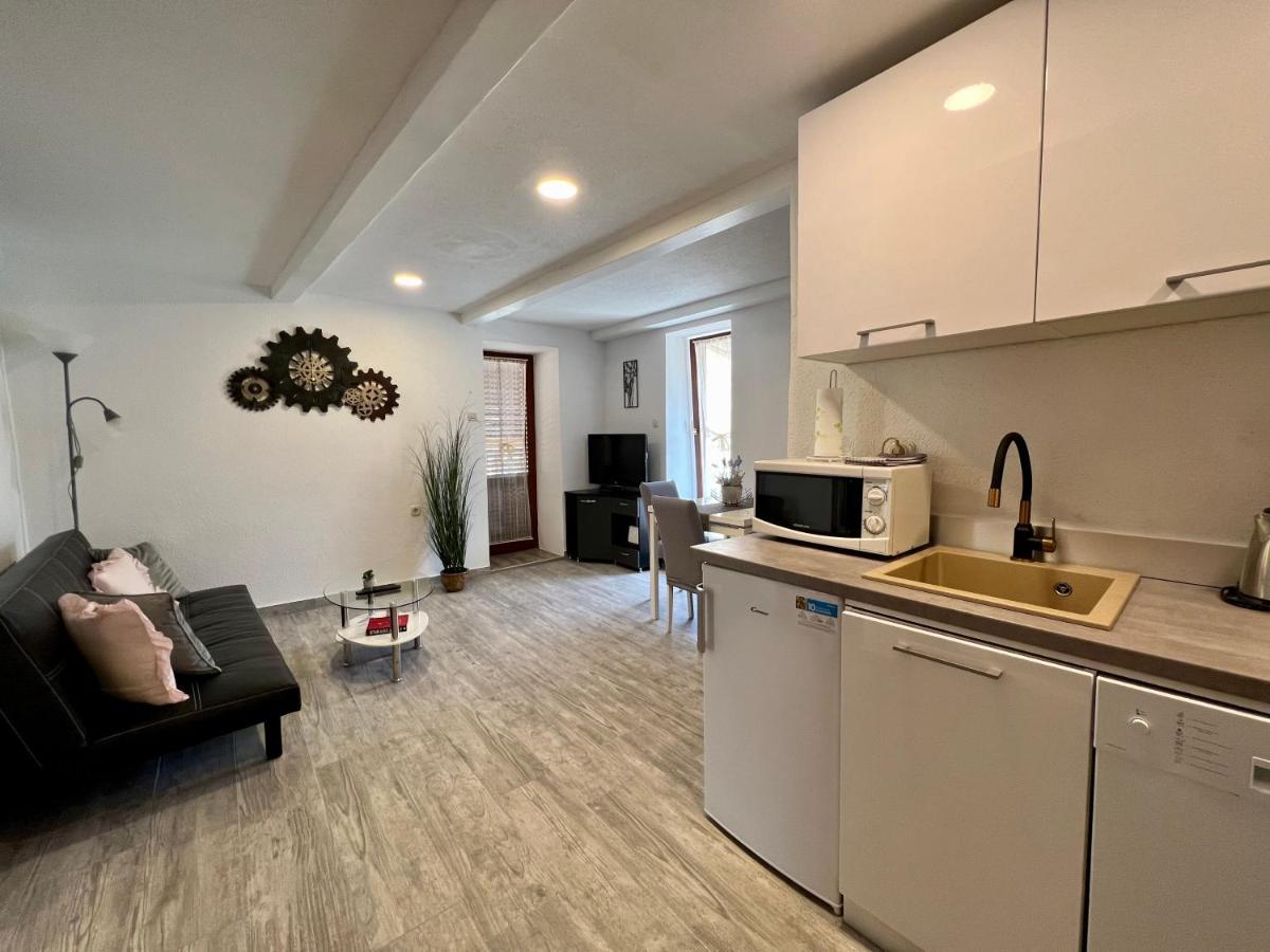 Apartment Orkic Rovigno Esterno foto